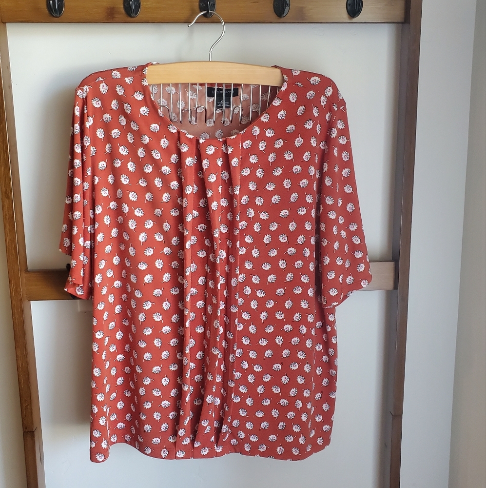 Liz Claiborne Deep Orange Pleated Blouse with Peter Pan Collar